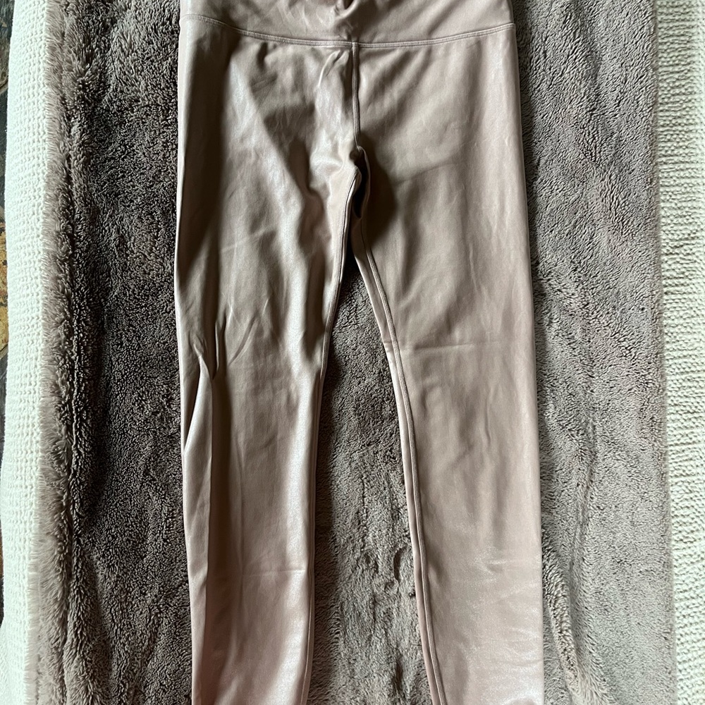 Athleta Shimmer Leggings Size M
